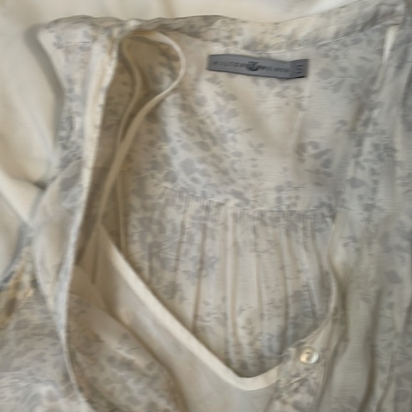 Hilton Weiner maxi dress, size small. White with delicate flower pattern in grey - Picture 8 of 8